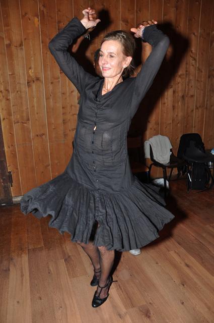 min 2012 12 09 station danse 204